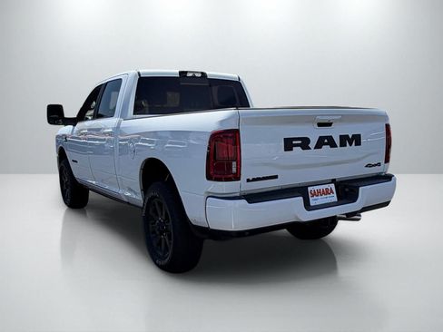 New 2026 RAM 2500 Laramie AWD/4WD image 4