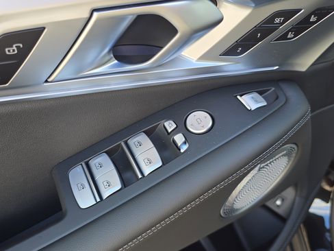 New 2026 BMW XM Label Red image 19