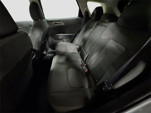 Used 2023 Kia Sportage LX image 25