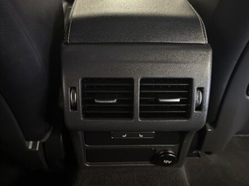 Used 2016 Jaguar XF R-Sport AWD/4WD image 23