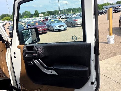 Used 2013 Jeep Wrangler Unlimited Sahara w/ Dual Top Group image 16