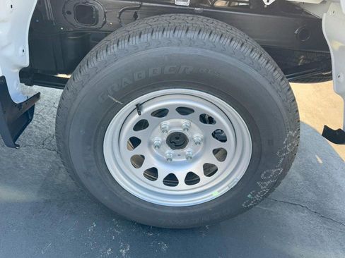 New 2026 Chevrolet Silverado 1500 W/T image 6