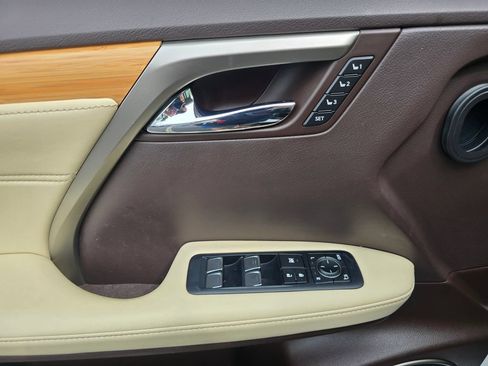 Used 2019 Lexus RX 350L AWD image 16