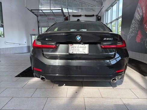Used 2024 BMW 330i xDrive Sedan w/ Premium Package AWD/4WD image 4