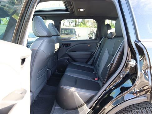 Certified 2026 Subaru Forester Wilderness w/ Wilderness Package AWD/4WD image 23