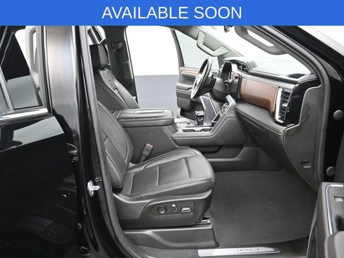 Used 2022 GMC Sierra 1500 Denali AWD/4WD image 34