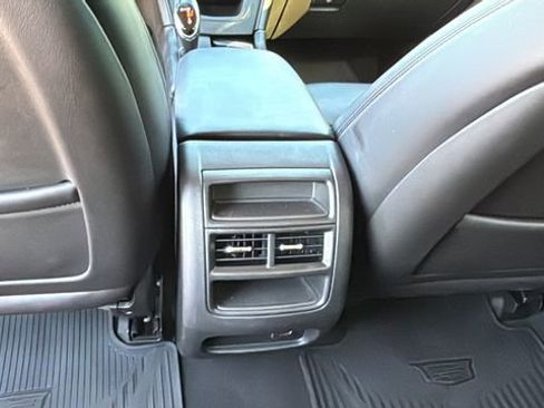 Used 2019 Cadillac XT5 Luxury image 20