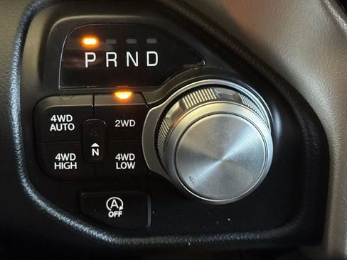 Used 2022 RAM 1500 Laramie AWD/4WD image 25