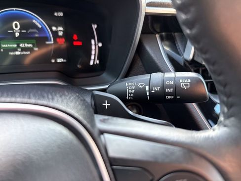 Used 2024 Toyota Corolla Cross XSE w/ Convenience Package image 21