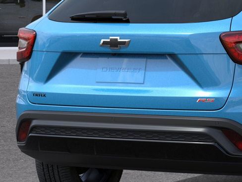 New 2026 Chevrolet Trax RS w/ Driver Confidence Package image 14