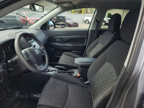 Used 2020 Mitsubishi Outlander Sport ES image 9