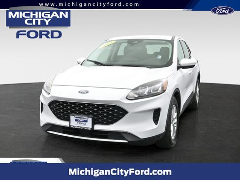 Used 2021 Ford Escape SE w/ Convenience Package FWD image 1