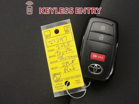 Certified 2025 Toyota Tacoma SR5 image 30