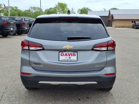 Used 2024 Chevrolet Equinox LT w/ LPO, Floor Liner Package AWD/4WD image 4