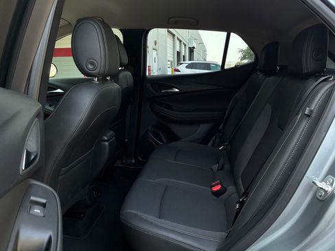 Used 2025 Buick Encore GX Preferred FWD image 10