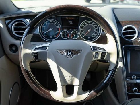 Used 2014 Bentley Continental GT image 22