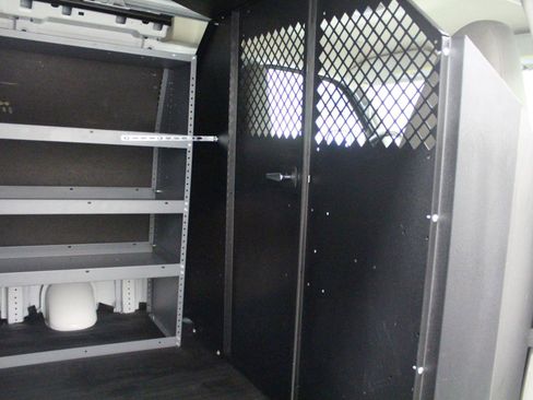 Used 2023 Chevrolet Express 2500 image 22