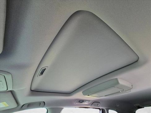 Used 2018 Honda Odyssey EX-L image 13