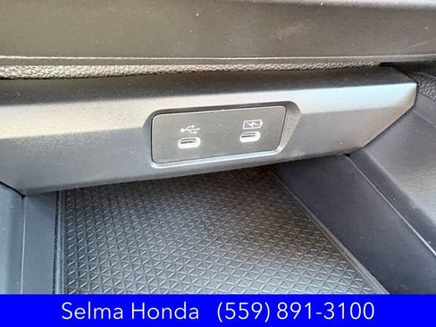 Certified 2025 Honda Accord LX image 21