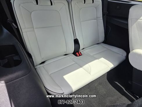 New 2026 Lincoln Aviator Black Label w/ Dynamic Handling Package AWD/4WD image 12