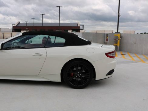 Used 2014 Maserati GranTurismo MC RWD image 26