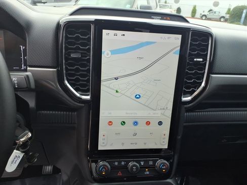 New 2025 Ford Ranger XLT w/ Equipment Group 301A High image 15