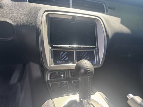 Used 2010 Chevrolet Camaro SS w/ RS Package image 13