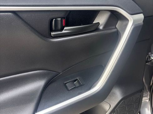 Used 2025 Toyota RAV4 LE image 18