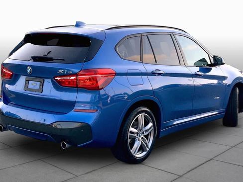 Used 2018 BMW X1 xDrive28i AWD/4WD image 12