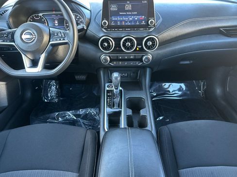 Used 2025 Nissan Sentra SV image 12