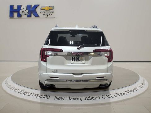 Used 2023 GMC Acadia Denali w/ Denali Ultimate Package AWD/4WD image 5