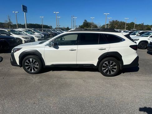 Used 2025 Subaru Outback Touring w/ Popular Package #2 image 12