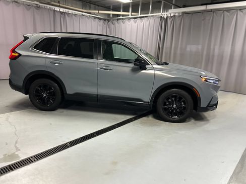 Used 2023 Honda CR-V Sport image 8