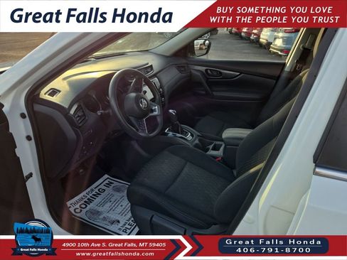 Used 2019 Nissan Rogue S image 11