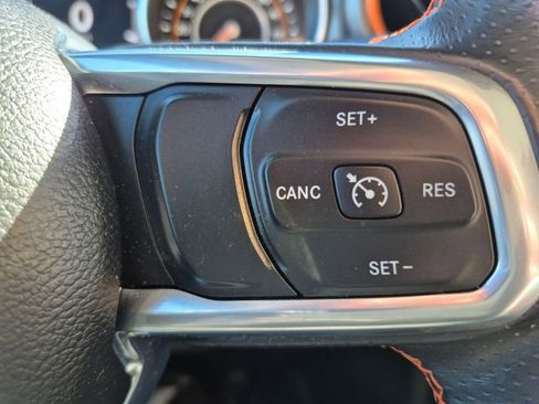 New 2025 Jeep Gladiator Mojave w/ Convenience Group image 23