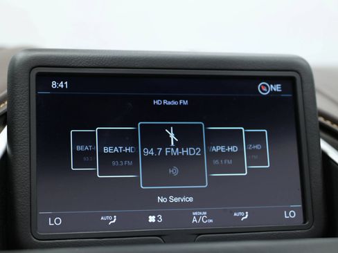 Used 2019 Aston Martin DB11 Volante RWD image 37