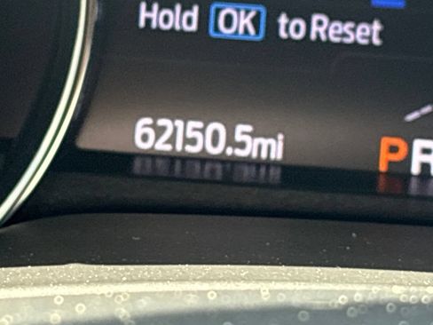 Used 2022 Ford F250 Lariat w/ Lariat Value Package AWD/4WD image 14