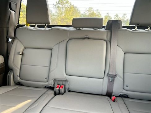 Used 2023 Chevrolet Silverado 1500 LTZ image 27