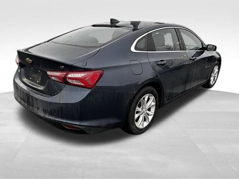 Used 2020 Chevrolet Malibu LT w/ Leather Package image 5