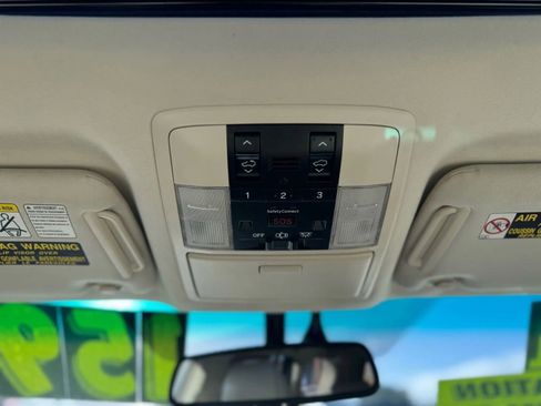 Used 2011 Lexus GX 460 image 30