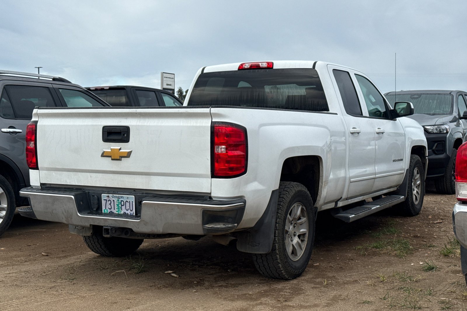 Used 2019 Chevrolet Silverado 1500 LT AWD/4WD image 4