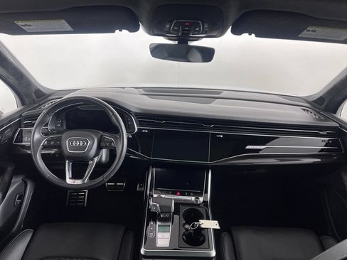 Used 2021 Audi SQ7 Prestige AWD/4WD image 21
