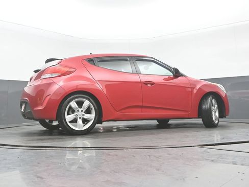 Used 2014 Hyundai Veloster w/ Style Package 02 FWD image 29