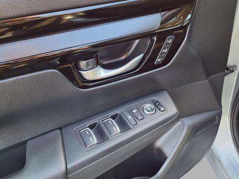 Used 2025 Honda CR-V EX-L image 19