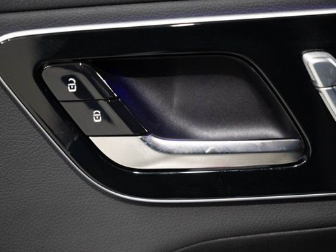 Certified 2026 Mercedes-Benz GLC 300 image 20