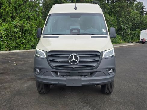 New 2026 Mercedes-Benz Sprinter 2500 image 7