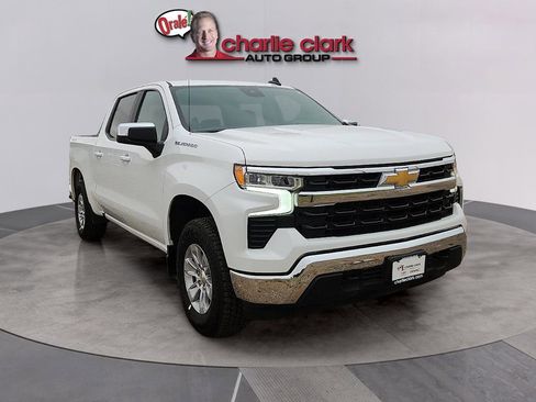 Used 2025 Chevrolet Silverado 1500 LT AWD/4WD image 7