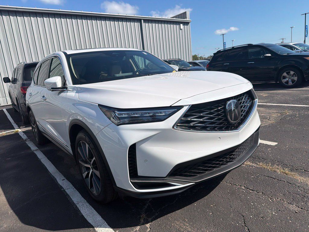 Certified 2025 Acura MDX w/ Technology Package AWD/4WD image 3
