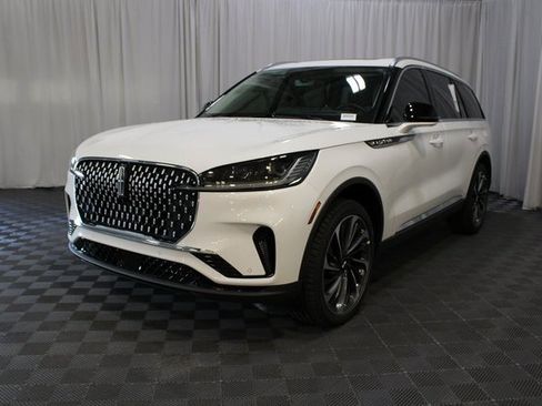 New 2026 Lincoln Aviator Reserve image 32