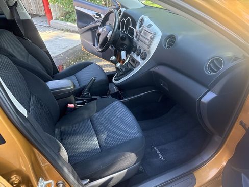 Used 2009 Toyota Matrix XRS image 20